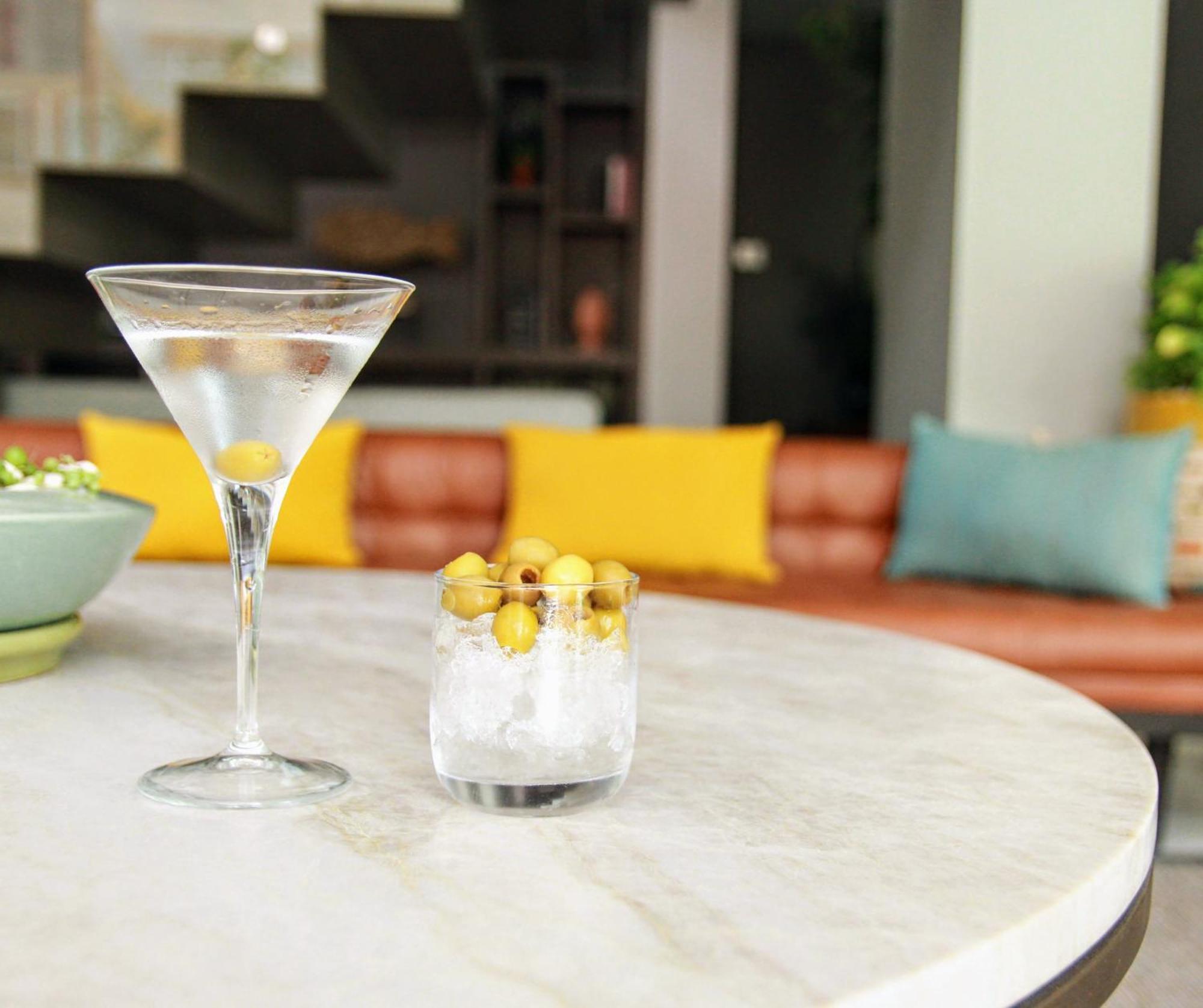 Metria Hotel Леон Екстер'єр фото A martini